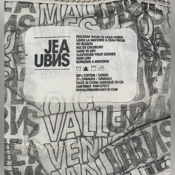 Urban Behaviour jean shorts - Picture 5 of 5